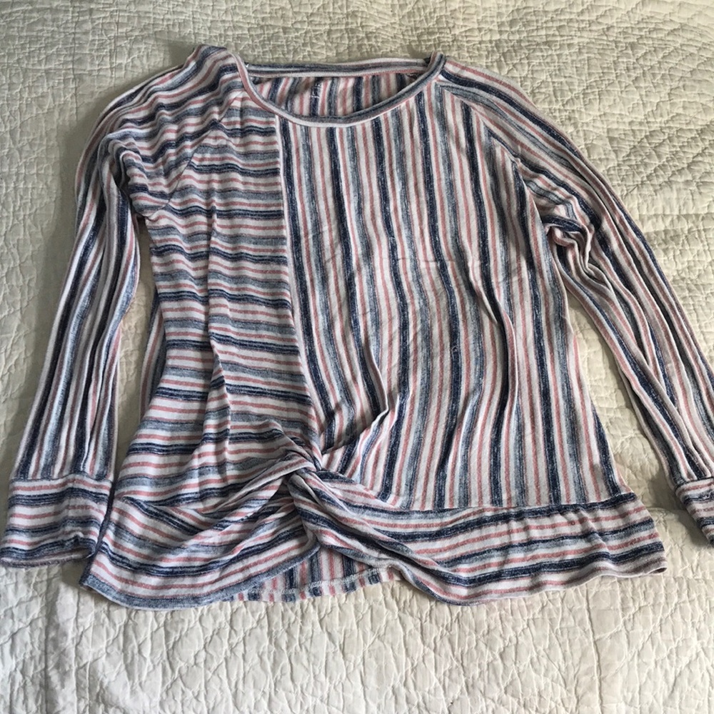 a.n.a long-sleeve blouse